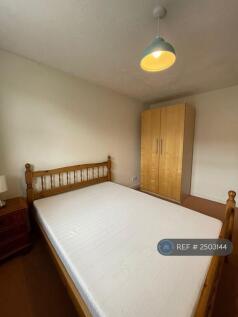 Bed 2 Double £1,000