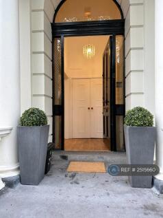 Private Entrance