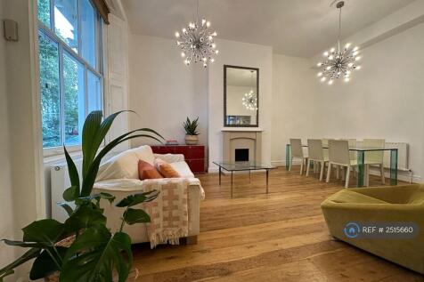 Living &amp; Dining (Evening)