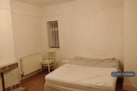 Ground Floor Rear Room