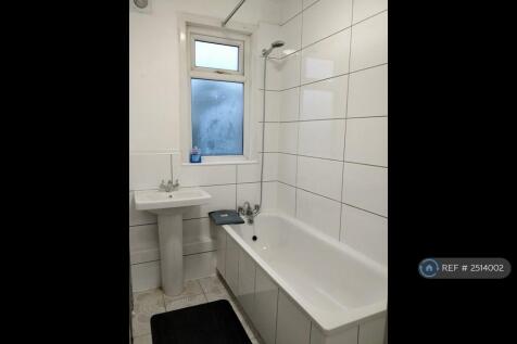 First Floor Bathroom