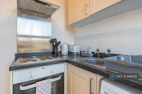Kitchen Left Side