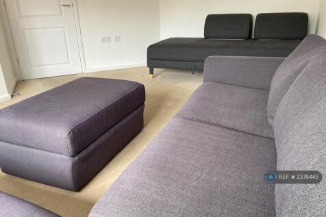 Current Living Room w Corner Sofa And Sofa Bed