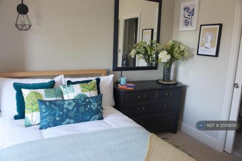 Room d On The First Floor 