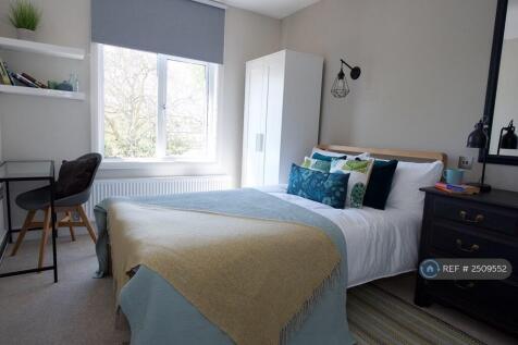 Room d On The First Floor 