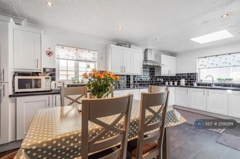 Dining And Kitchen