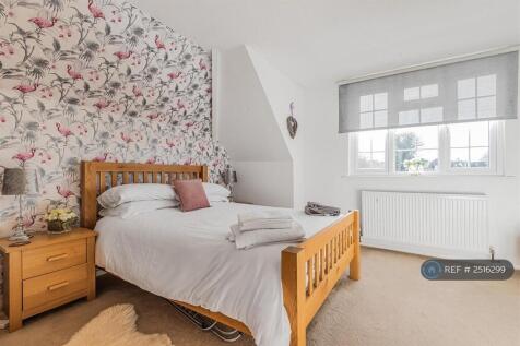 Bedroom 3 - First Floor