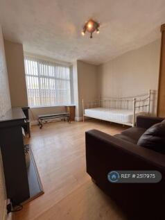 Lounge / Bed