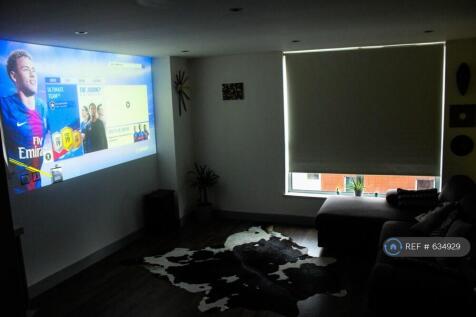 Sittingroom 4 - Projector 