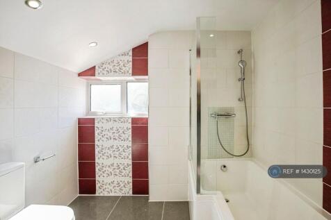 Upstairs Bathroom