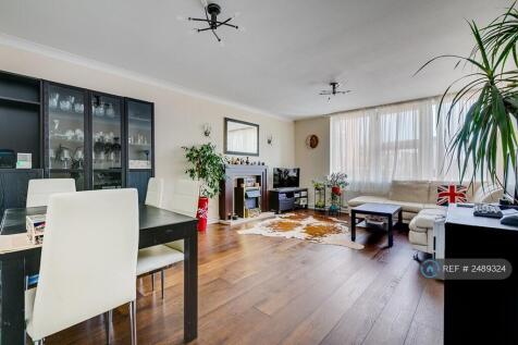 Living Room (Previous Tenant)