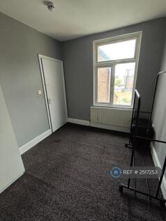 Room 4 - Single Room 