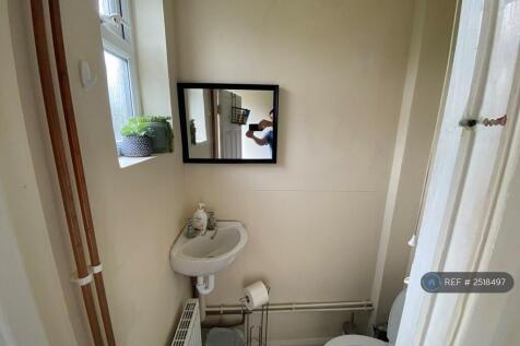 Wc Ground Floor