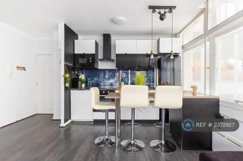 Kitchen And Breakfast Bar Cum Dining