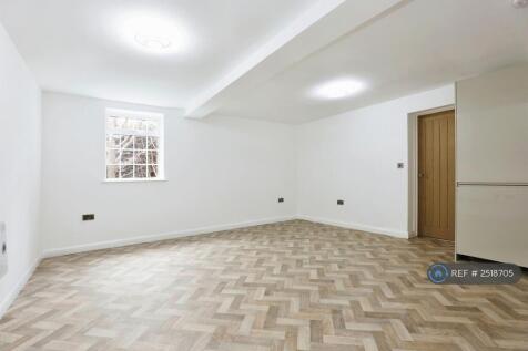 Spacious Open Plan Kitchen And Living
