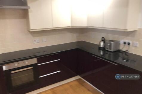 Modern Kitchen With Granite Worktops