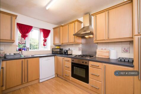 Kitchen Pic 1