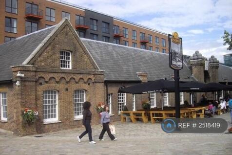 Royal Arsenal Riverside Area