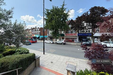 Entrance Off Mill Hill Broadway