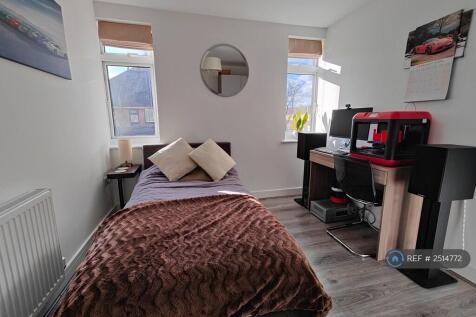 Bedroom No2 4