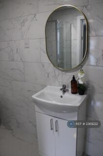 Sage Bathroom 2