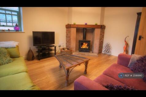 Living Room, Oak Flooring