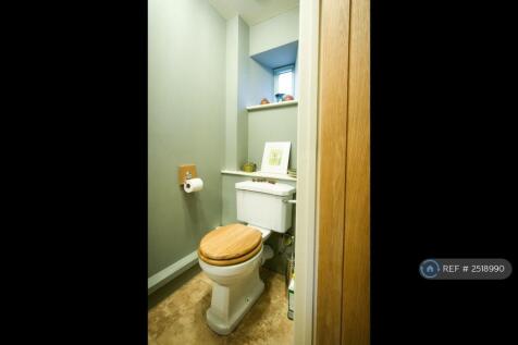 Ensuite Shower Room