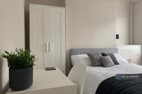 Bedroom 4 - Available