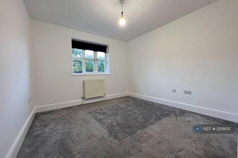 Double Bedroom