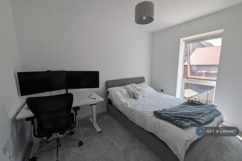 2nd Bedroom