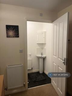 Downstairs Toilet 