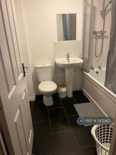 Upstairs Bathroom