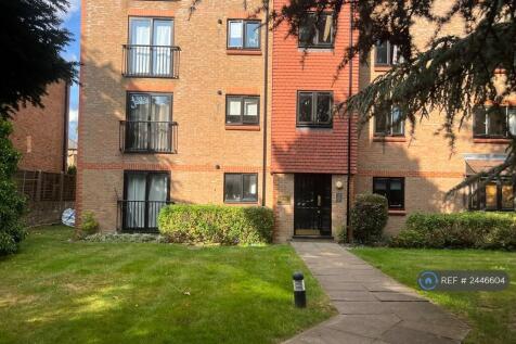 Ground Floor Flat ¿Hever House¿ The Avenue