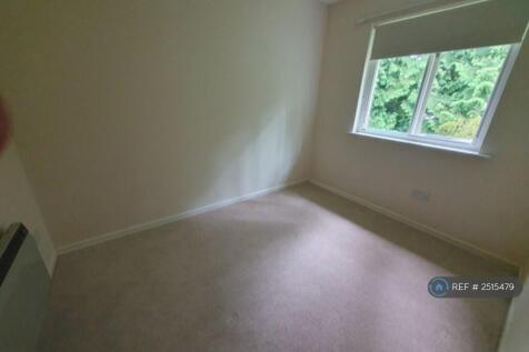 Small Bedroom