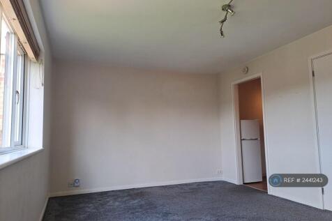 Studio Room