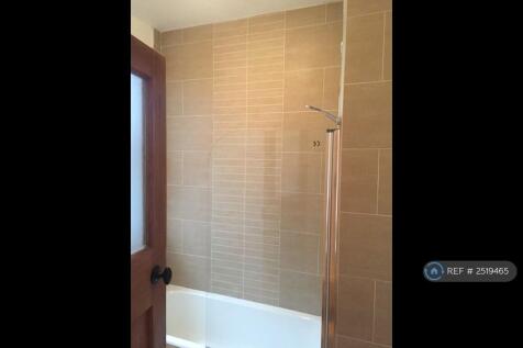 Bath And Feature Tiles