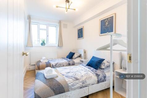 Double Bedroom 1