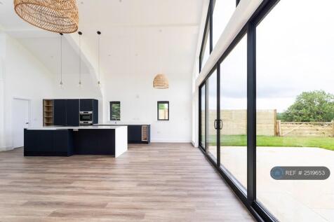 Kitchen / Living