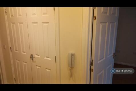 Double Cupboard