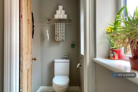 Downstairs Toilet/Powder Room