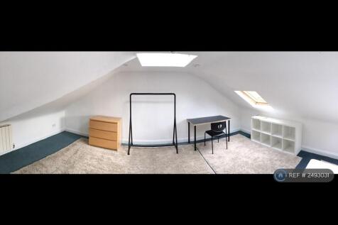 6. Loft Bedroom 