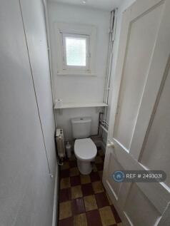 w/c (Ground Floor)