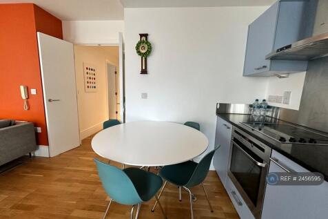 Property Image 8