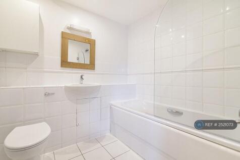 En Suite Bathroom