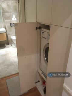 Landing Storage And Concealed Washing Machine