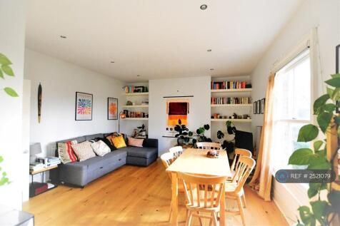 Living Room (Tenanted 2023)