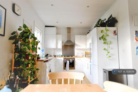 Kitchen (Tenanted 2023)