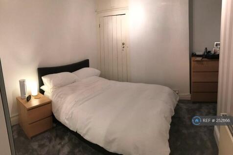 Master Bedroom (Double)