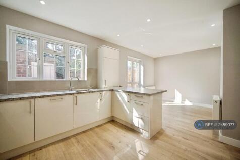 Open Plan Kitchen Dinner