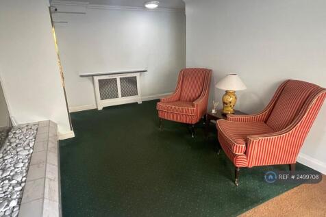 Building Lounge
